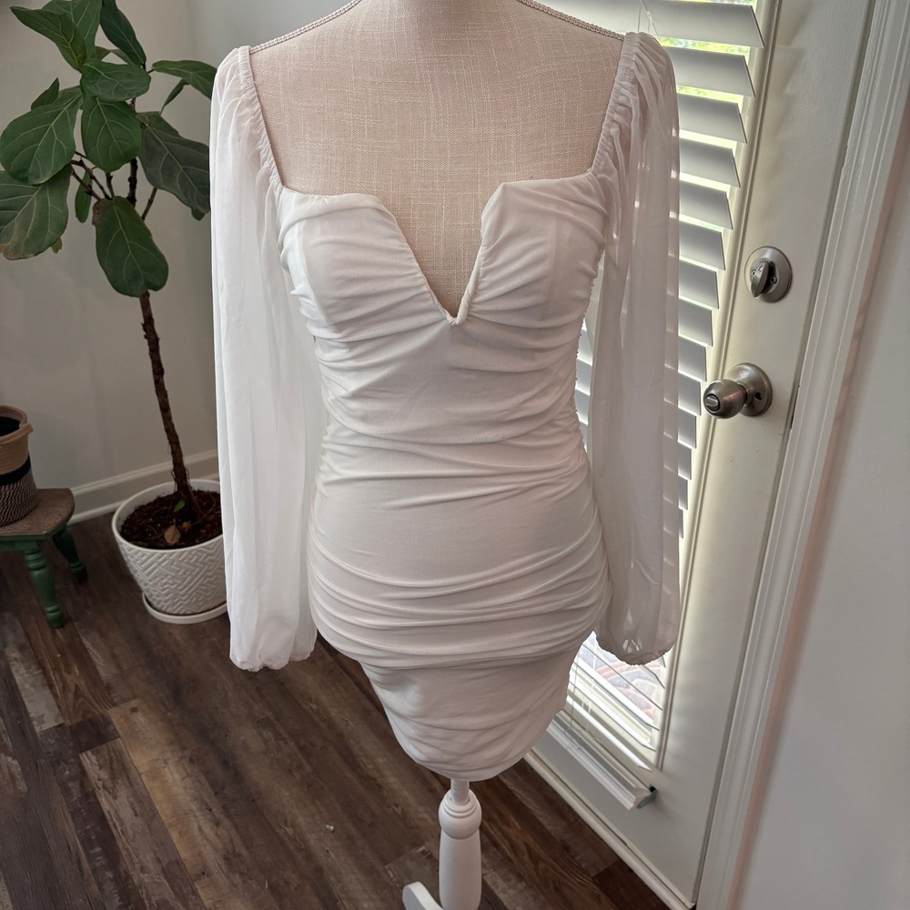 Hello Molly Dress Womens White Ruched Long Sleeve Bodycon Mini Cocktail Size S 4